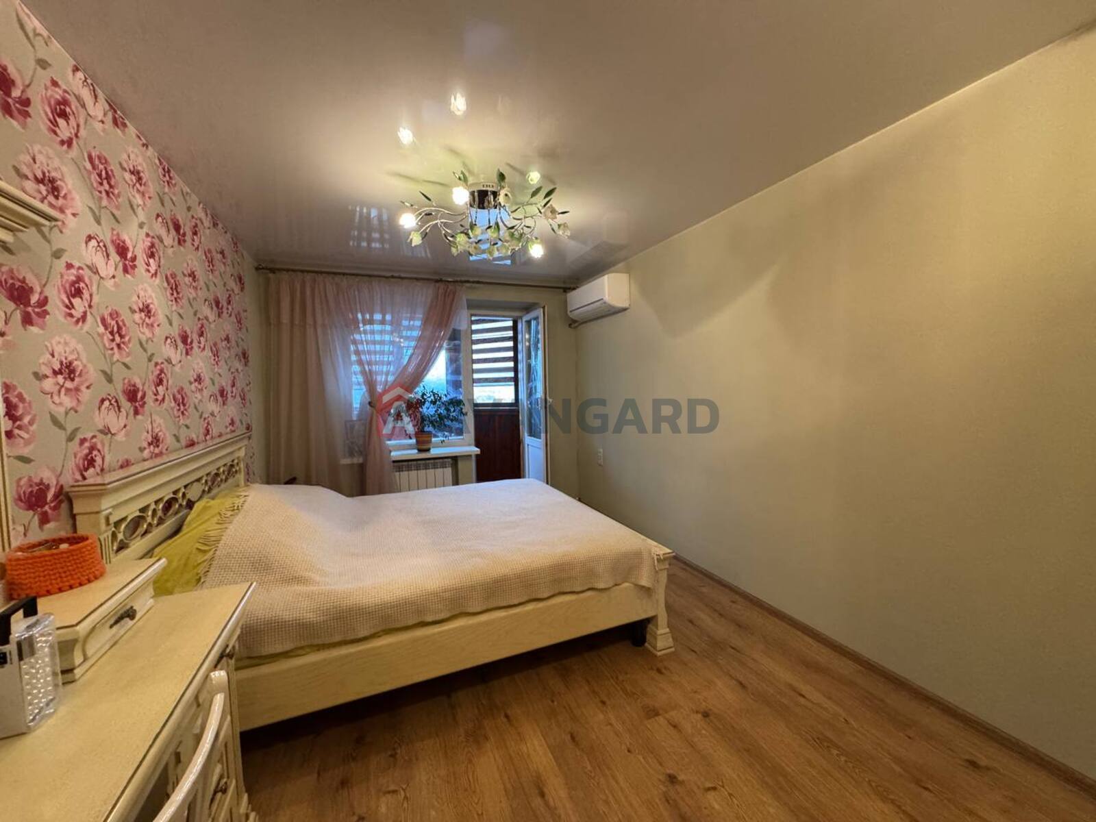 3 комн. квартира, 97/42/8 кв. м., 8/13 этаж фото 6 3 комн. квартира, 97/42/8 кв. м., 8/13 этаж фото 6