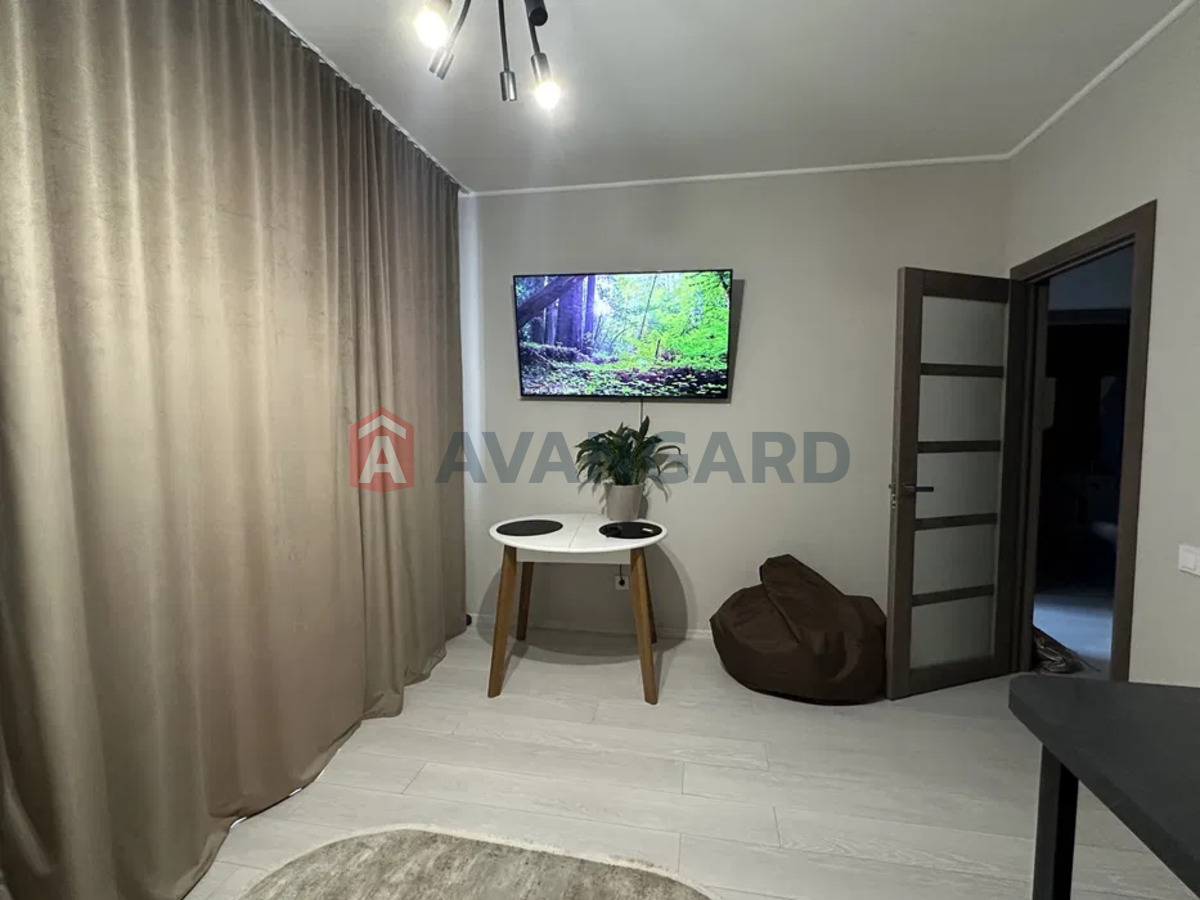 1 кім. квартира, 48/-/16 кв. м., 8/22 поверх фото 1 1 кім. квартира, 48/-/16 кв. м., 8/22 поверх фото 1