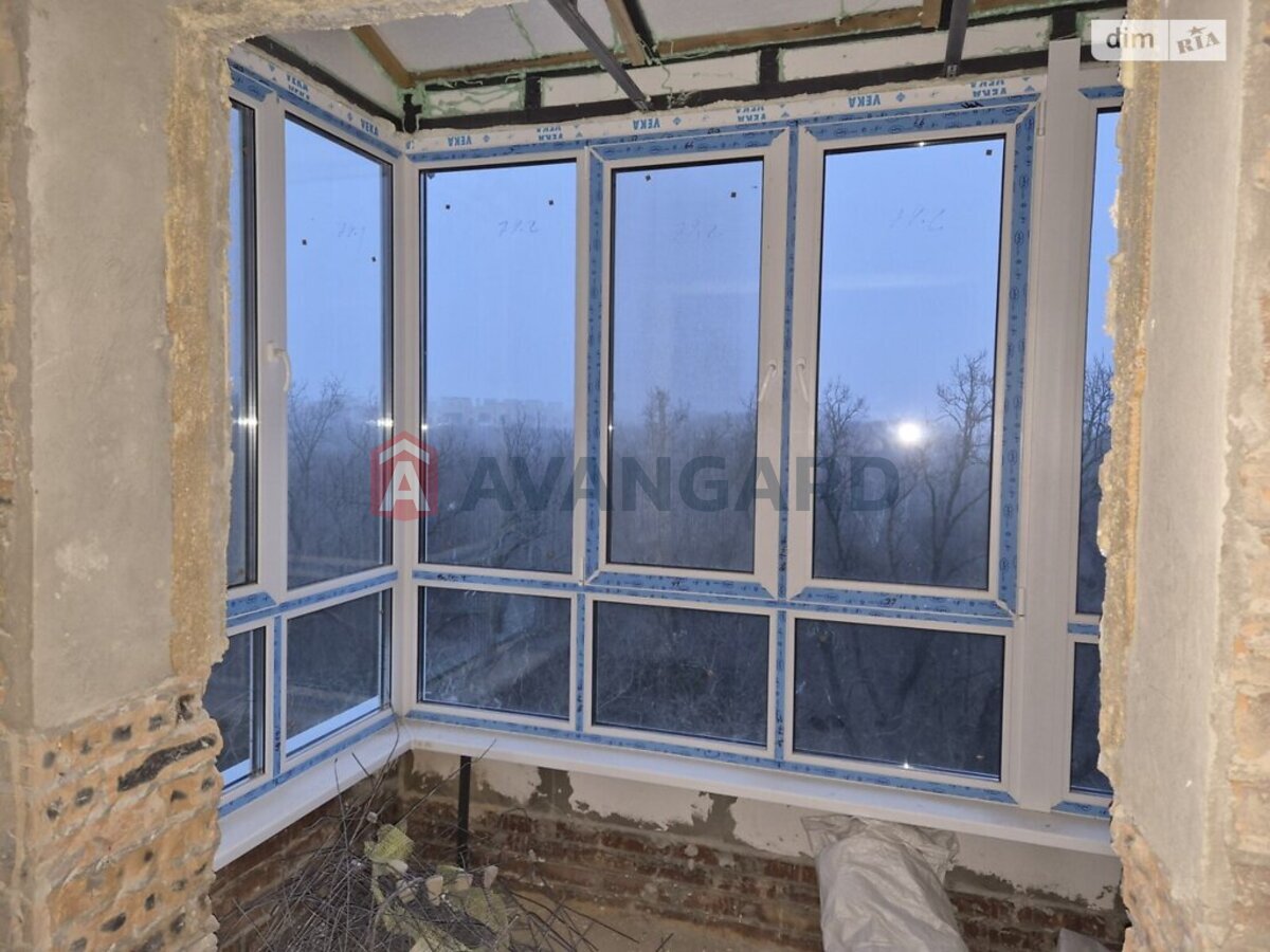 1 кім. квартира, 47/-/13 кв. м., 10/10 поверх фото 1 1 кім. квартира, 47/-/13 кв. м., 10/10 поверх фото 1