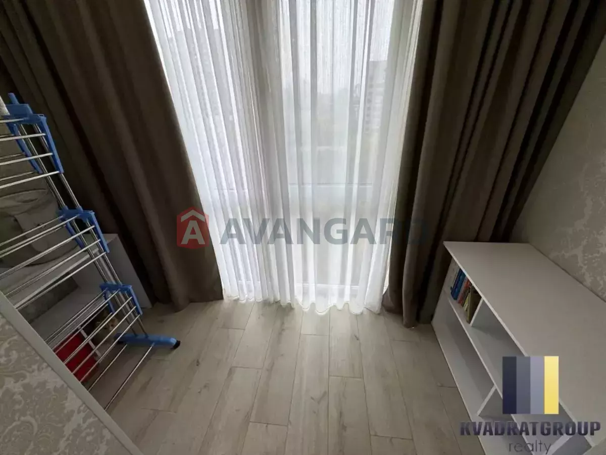 3 кім. квартира, 76/-/- кв. м., 9/12 поверх фото 8 3 кім. квартира, 76/-/- кв. м., 9/12 поверх фото 8