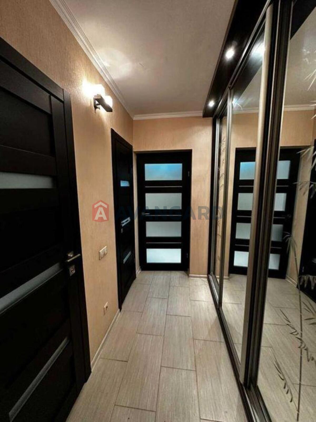 3 комн. квартира, 73/-/8 кв. м., 1/9 этаж фото 10 3 комн. квартира, 73/-/8 кв. м., 1/9 этаж фото 10