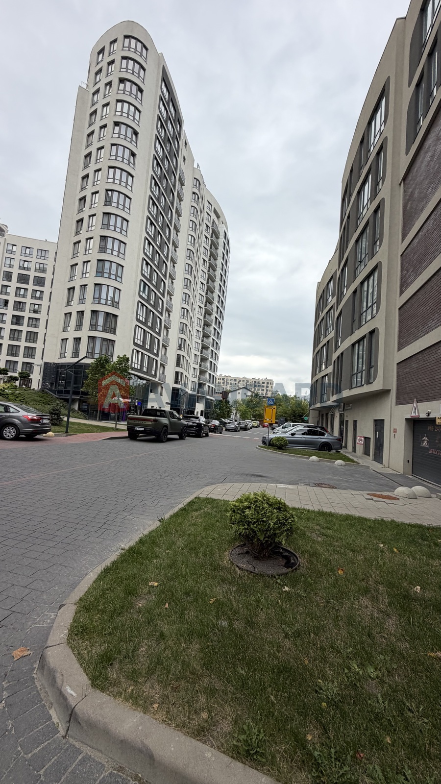 3 кім. квартира, 88,5/39/30 кв. м., 13/15 поверх фото 3 3 кім. квартира, 88,5/39/30 кв. м., 13/15 поверх фото 3