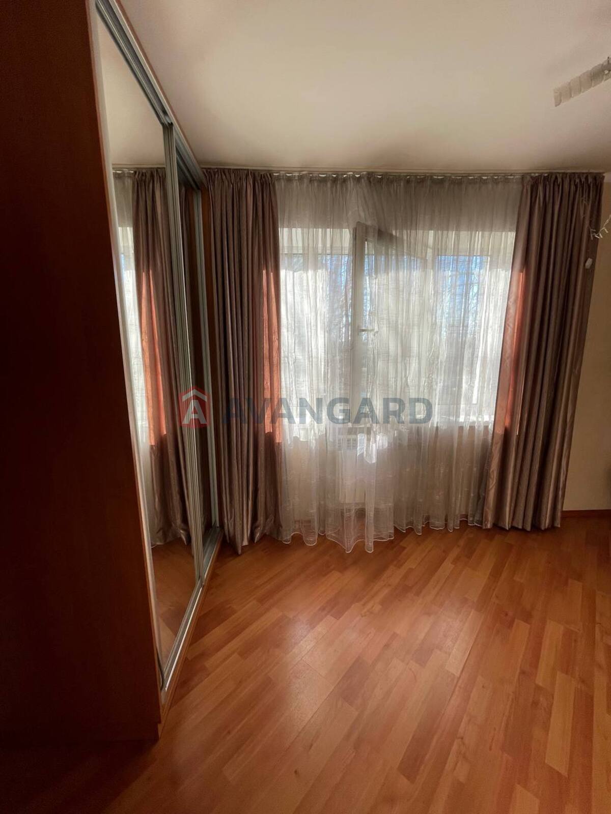 2 кім. квартира, 39/26/5,5 кв. м., 1/5 поверх фото 4 2 кім. квартира, 39/26/5,5 кв. м., 1/5 поверх фото 4