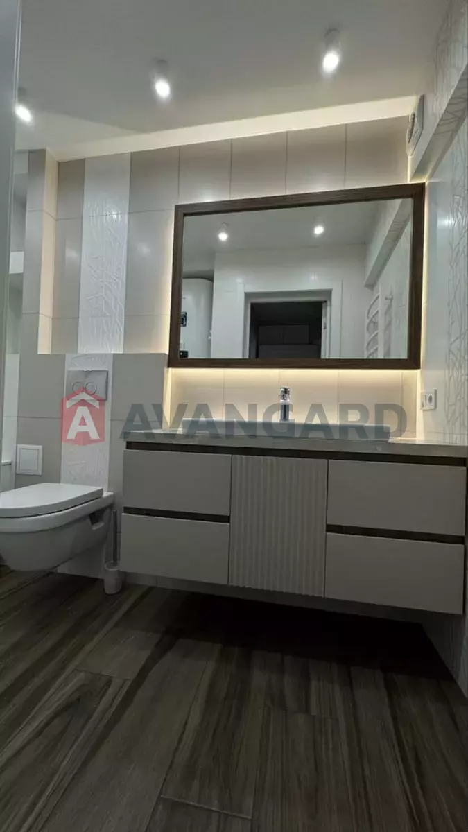 3 кім. квартира, 74/-/33 кв. м., 8/12 поверх фото 13 3 кім. квартира, 74/-/33 кв. м., 8/12 поверх фото 13