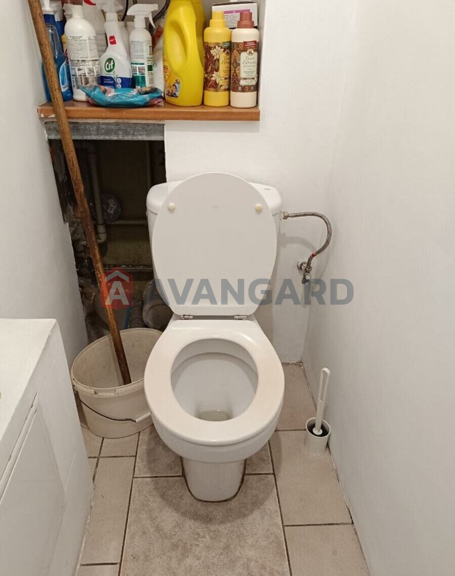 3 кім. квартира, 70/66/8 кв. м., 2/9 поверх фото 12 3 кім. квартира, 70/66/8 кв. м., 2/9 поверх фото 12