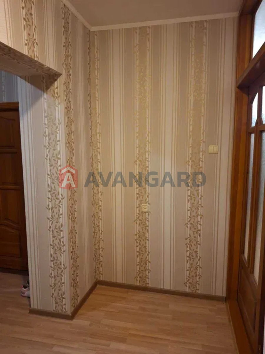 1 комн. квартира, 83/-/12 кв. м., 5/5 этаж фото 10 1 комн. квартира, 83/-/12 кв. м., 5/5 этаж фото 10