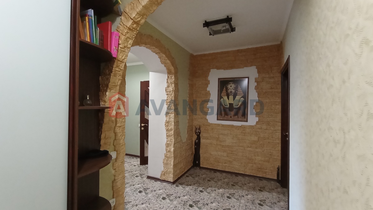 4 комн. квартира, 125/-/- кв. м., 4/10 этаж фото 2 4 комн. квартира, 125/-/- кв. м., 4/10 этаж фото 2