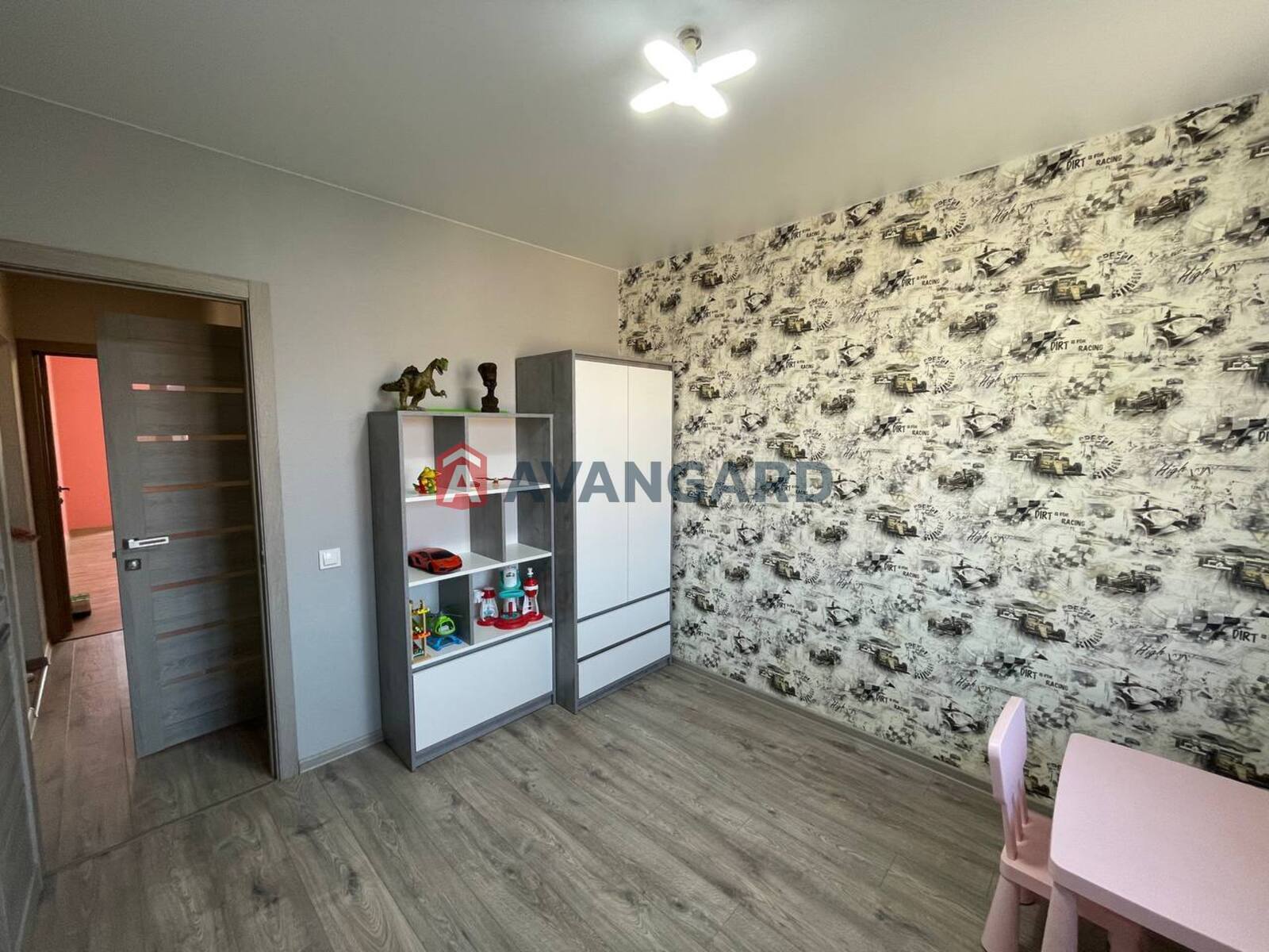 3 комн. квартира, 68/-/14 кв. м., 9/10 этаж фото 14 3 комн. квартира, 68/-/14 кв. м., 9/10 этаж фото 14