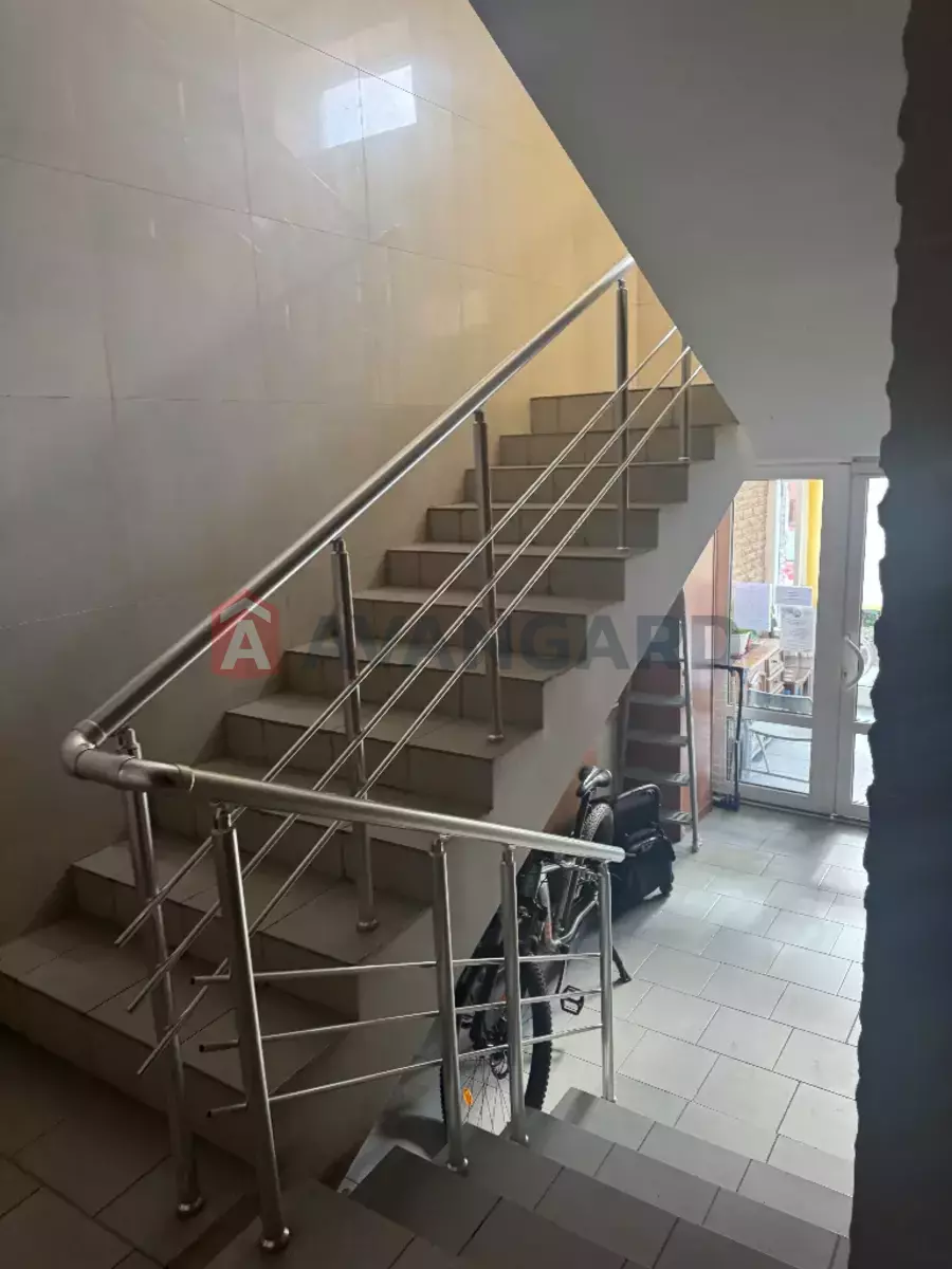 4 кім. квартира, 113/-/- кв. м., 8/9 поверх фото 7 4 кім. квартира, 113/-/- кв. м., 8/9 поверх фото 7