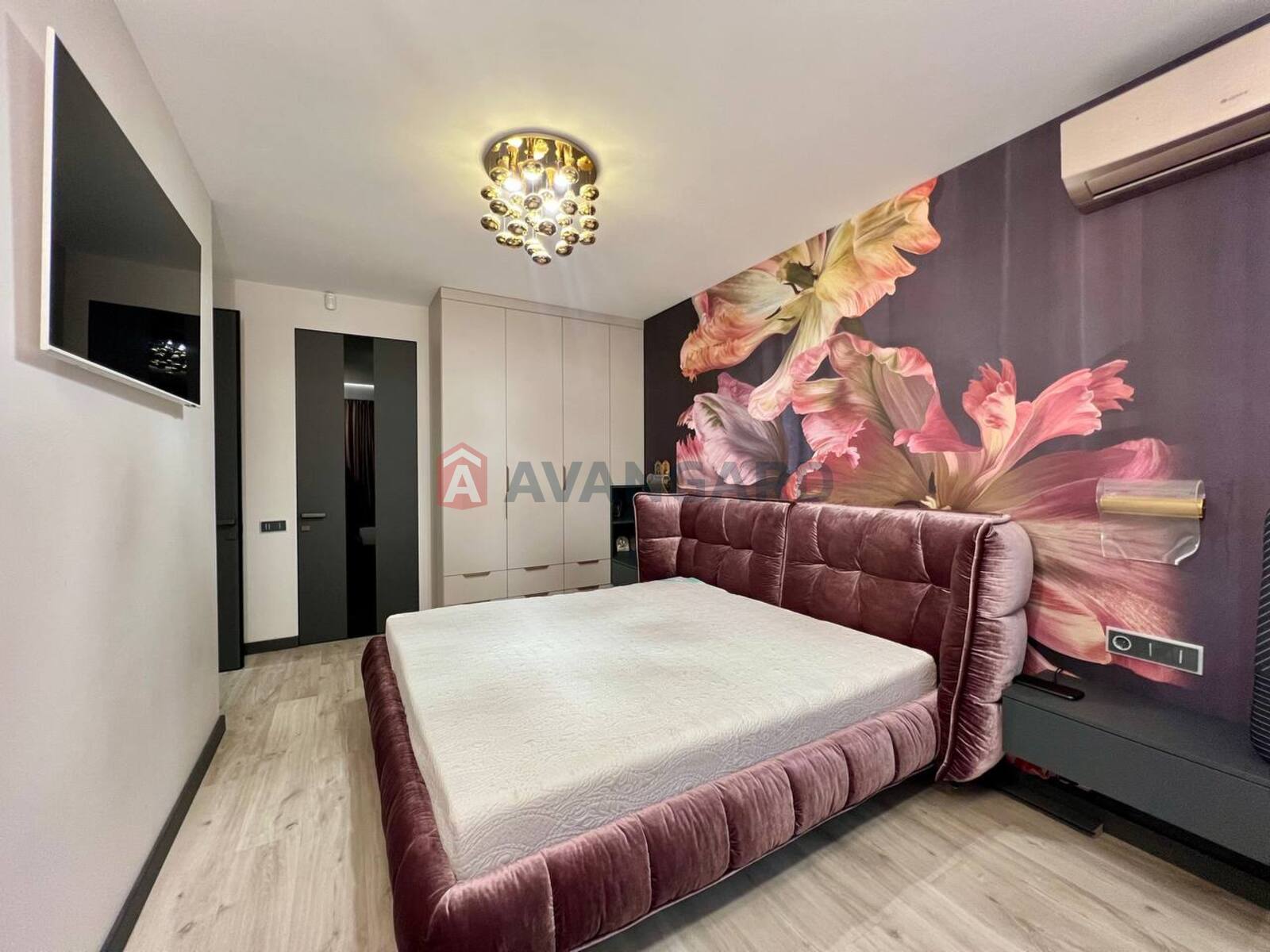 3 кім. квартира, 138/40/40 кв. м., 4/17 поверх фото 9 3 кім. квартира, 138/40/40 кв. м., 4/17 поверх фото 9