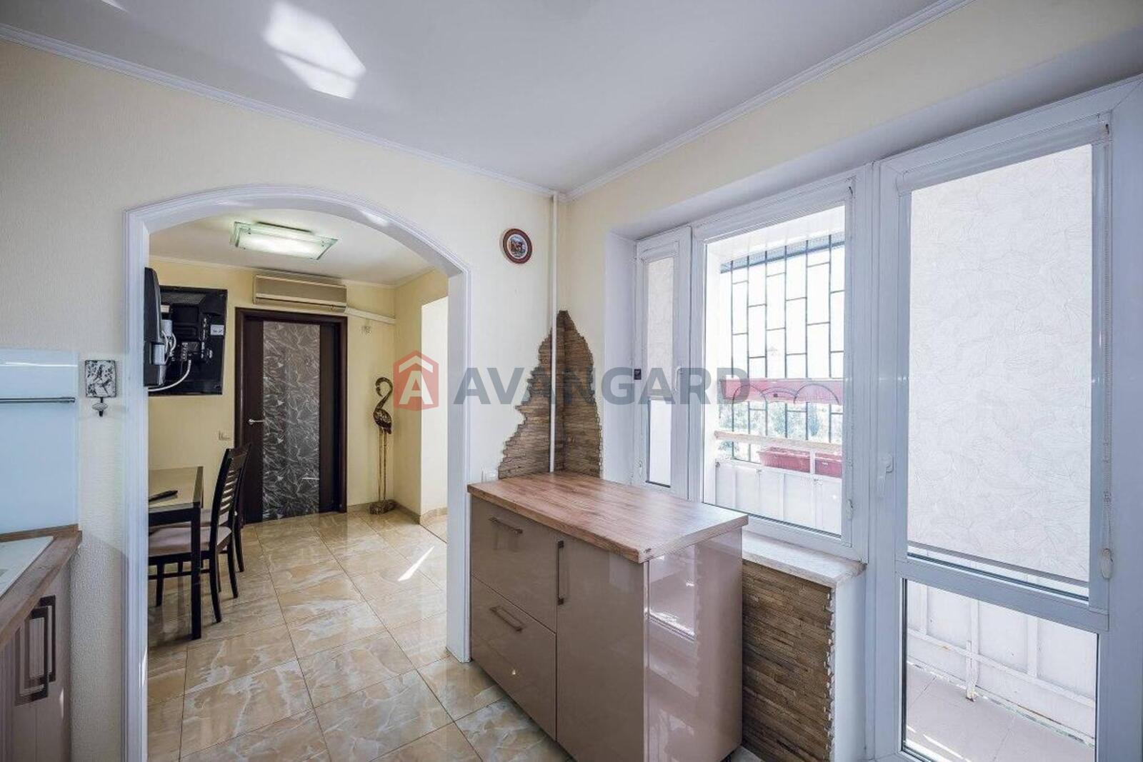 3 комн. квартира, 100/65/16 кв. м., 8/16 этаж фото 5 3 комн. квартира, 100/65/16 кв. м., 8/16 этаж фото 5