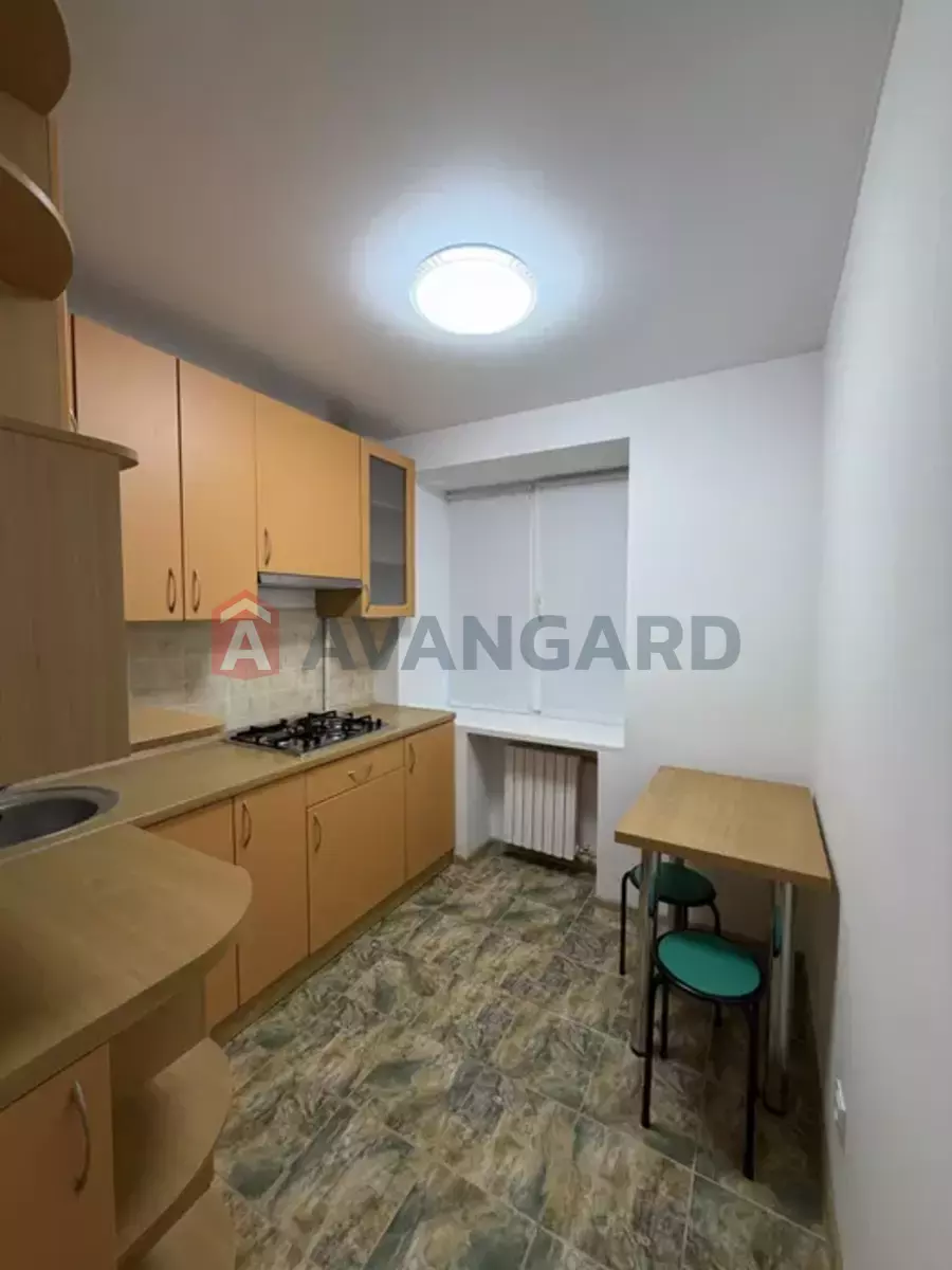 1 кім. квартира, 32/-/6 кв. м., 9/9 поверх фото 1 1 кім. квартира, 32/-/6 кв. м., 9/9 поверх фото 1