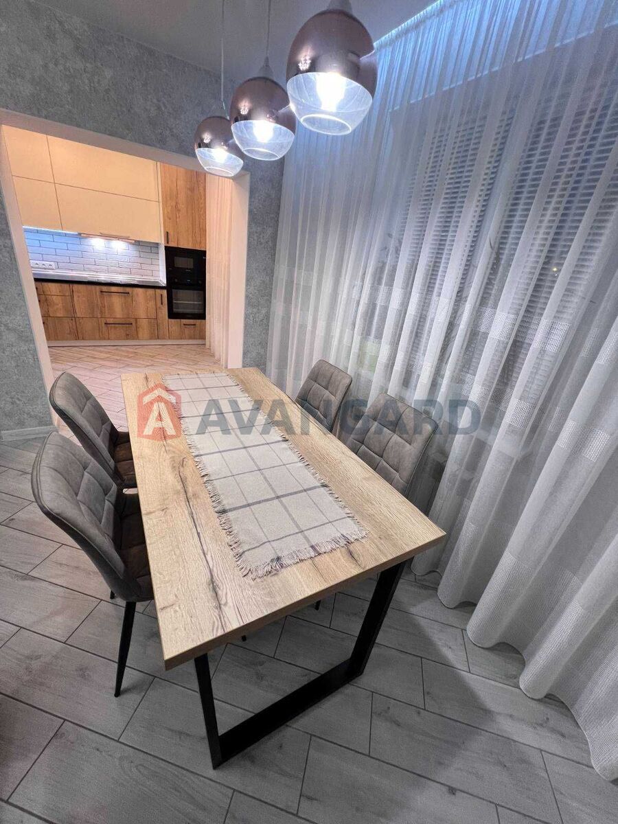 4 кім. квартира, 87/-/10 кв. м., 1/9 поверх фото 5 4 кім. квартира, 87/-/10 кв. м., 1/9 поверх фото 5