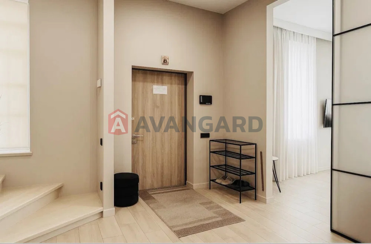 3 кім. квартира, 92/-/20 кв. м., 1/2 поверх фото 5 3 кім. квартира, 92/-/20 кв. м., 1/2 поверх фото 5