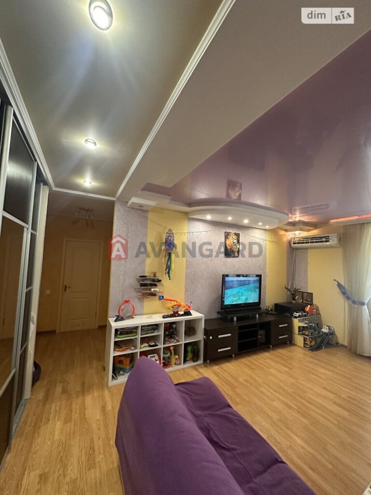 3 комн. квартира, 94/77/17 кв. м., 1/9 этаж фото 4 3 комн. квартира, 94/77/17 кв. м., 1/9 этаж фото 4