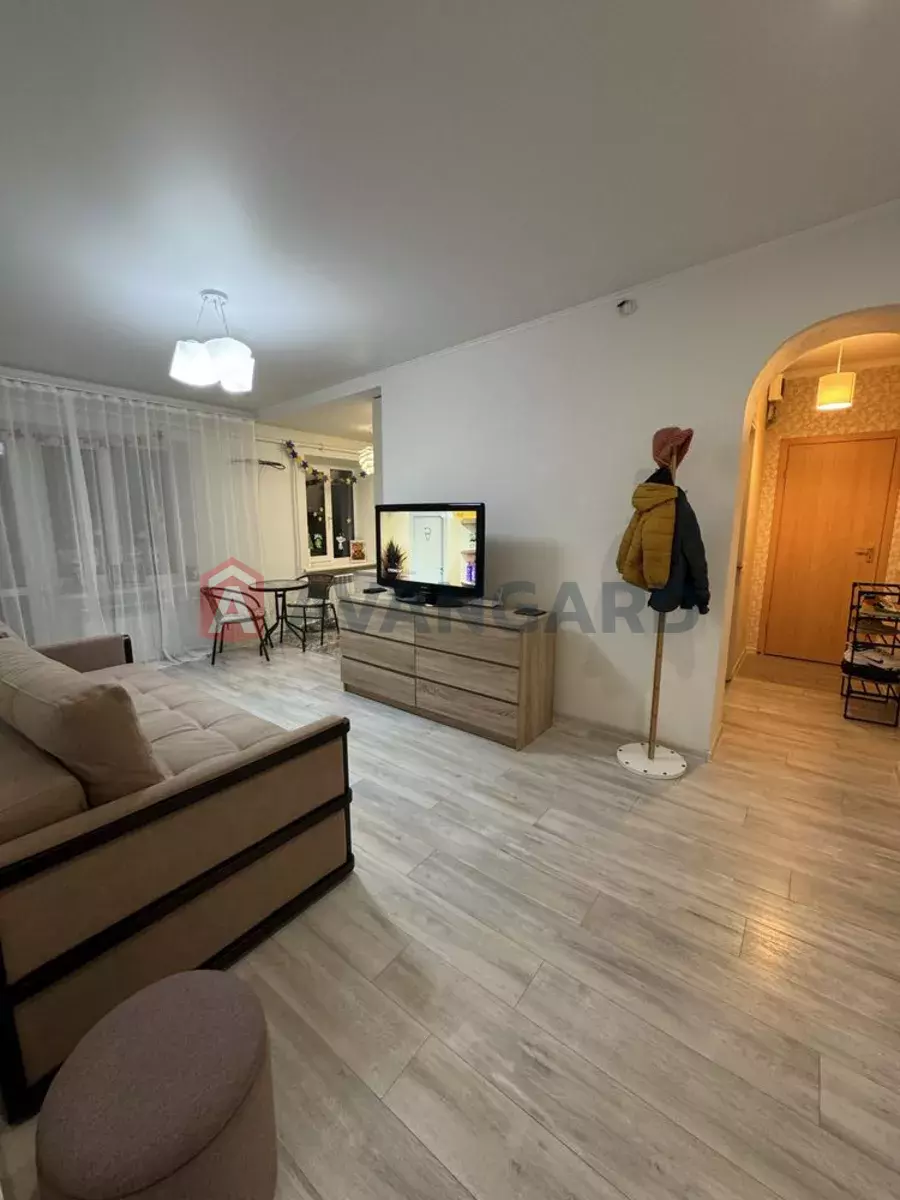 3 кім. квартира, 60/-/5 кв. м., 5/5 поверх фото 2 3 кім. квартира, 60/-/5 кв. м., 5/5 поверх фото 2