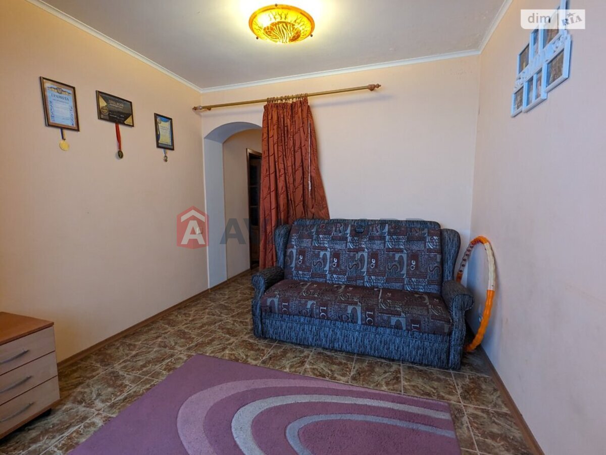 3 кім. квартира, 66/42/8 кв. м., 9/12 поверх фото 12 3 кім. квартира, 66/42/8 кв. м., 9/12 поверх фото 12