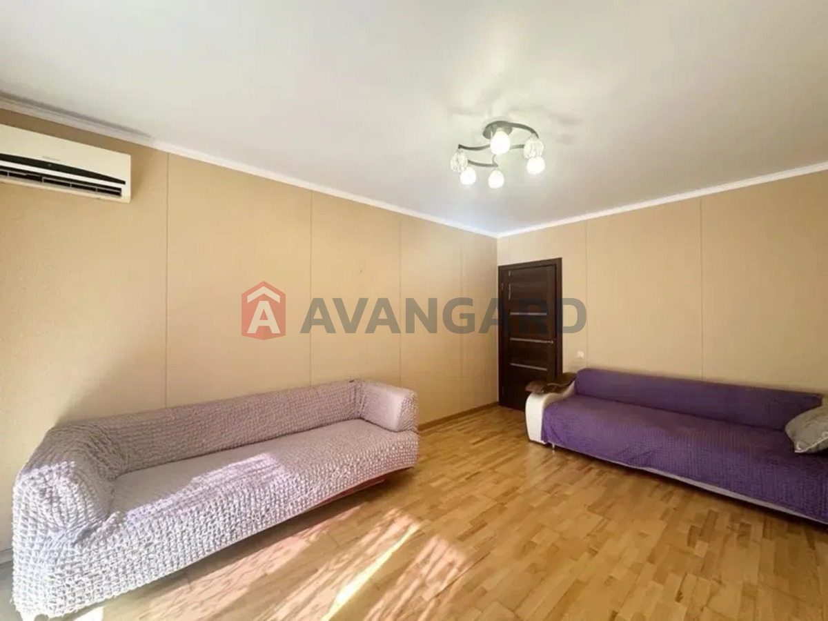 1 кім. квартира, 41.5/-/13 кв. м., 8/16 поверх фото 2 1 кім. квартира, 41.5/-/13 кв. м., 8/16 поверх фото 2