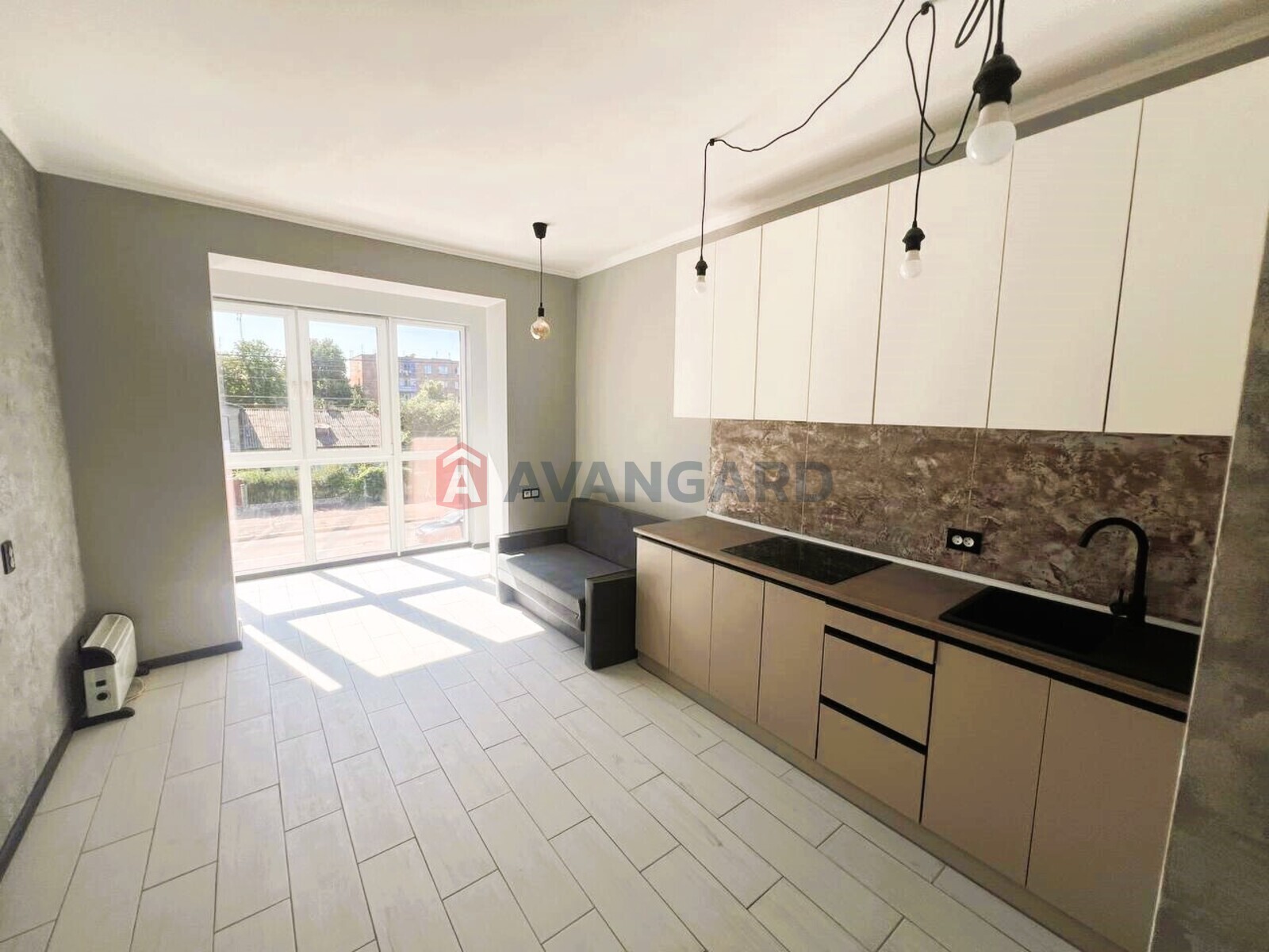 1 кім. квартира, 42/-/12 кв. м., 2/6 поверх фото 1 1 кім. квартира, 42/-/12 кв. м., 2/6 поверх фото 1