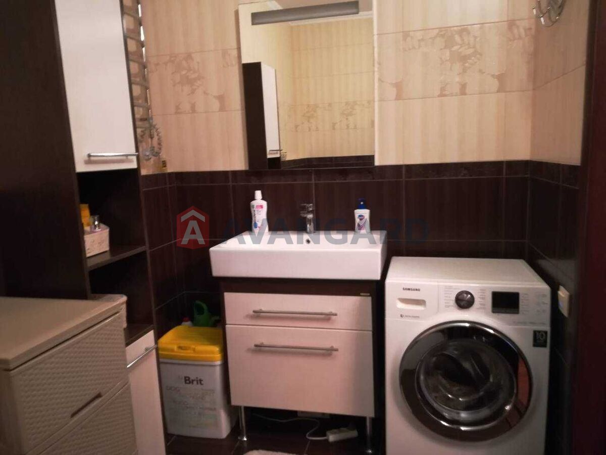 3 кім. квартира, 93/-/17 кв. м., 7/8 поверх фото 4 3 кім. квартира, 93/-/17 кв. м., 7/8 поверх фото 4