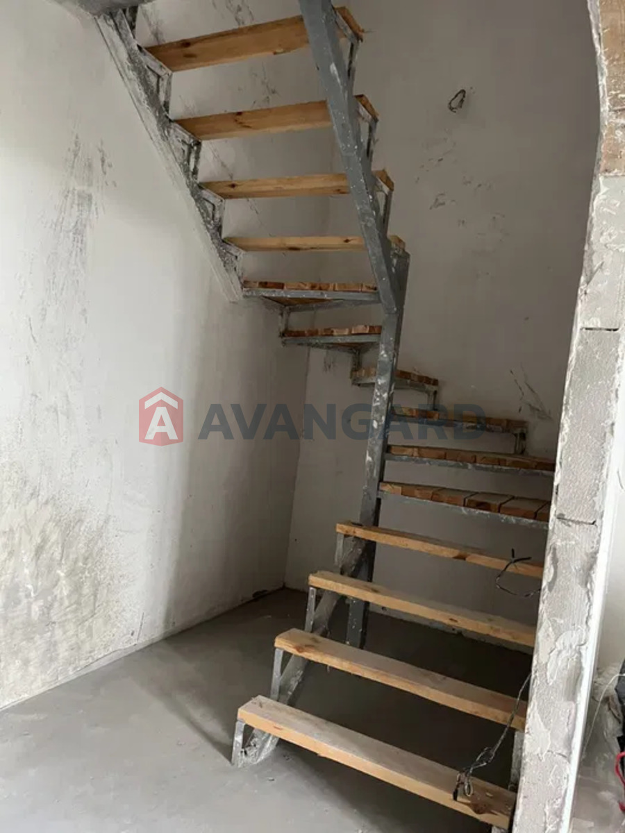 3 кім. квартира, 77/-/27 кв. м., 10 ,11/11 поверх фото 4 3 кім. квартира, 77/-/27 кв. м., 10 ,11/11 поверх фото 4