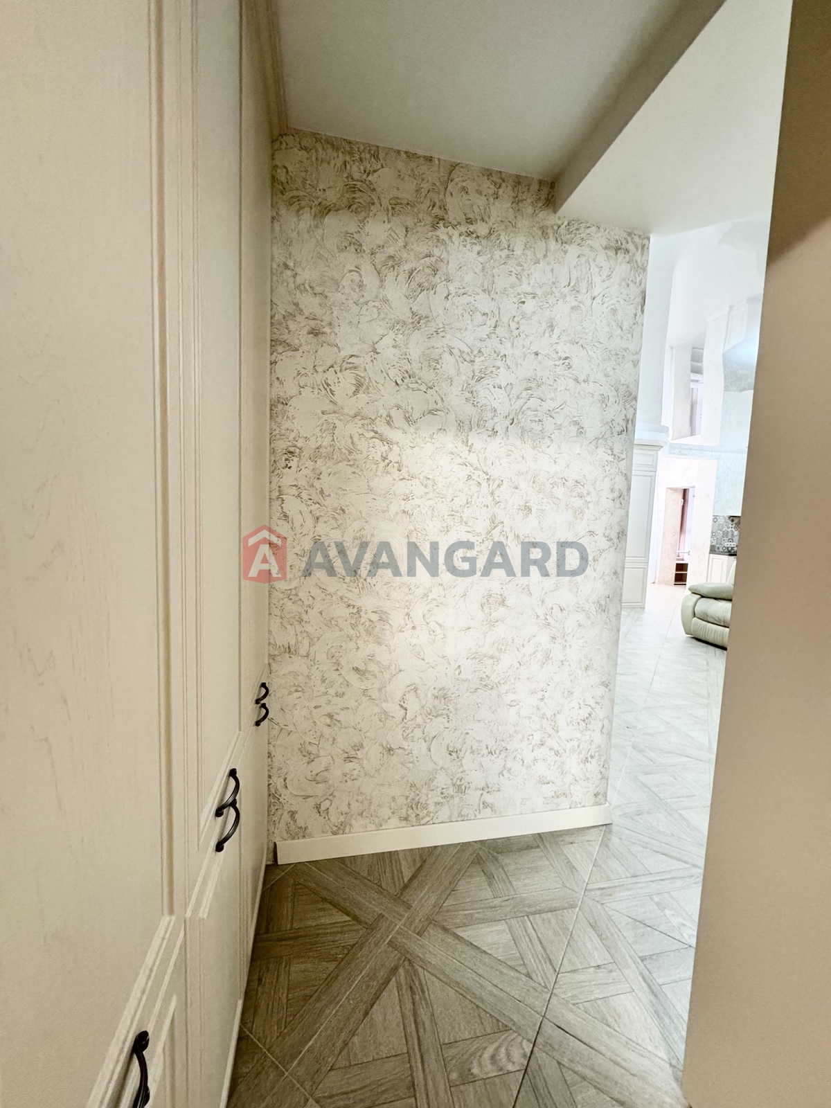 3 кім. квартира, 81/44/20 кв. м., 4/10 поверх фото 12 3 кім. квартира, 81/44/20 кв. м., 4/10 поверх фото 12