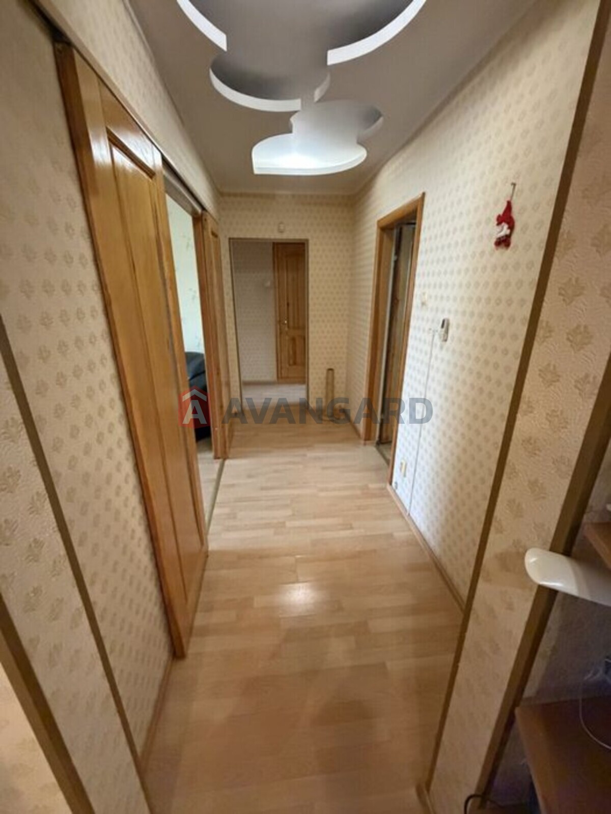 4 кім. квартира, 86/-/10 кв. м., 4/9 поверх фото 4 4 кім. квартира, 86/-/10 кв. м., 4/9 поверх фото 4