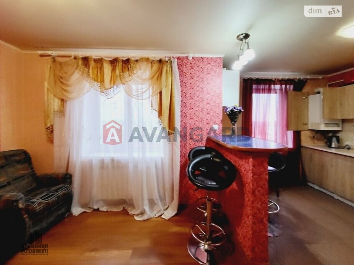 3 кім. квартира, 66/39/7 кв. м., 3/10 поверх фото 8 3 кім. квартира, 66/39/7 кв. м., 3/10 поверх фото 8