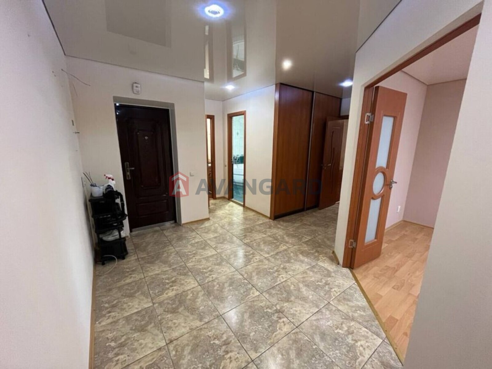 3 кім. квартира, 95/-/12 кв. м., 4/6 поверх фото 6 3 кім. квартира, 95/-/12 кв. м., 4/6 поверх фото 6