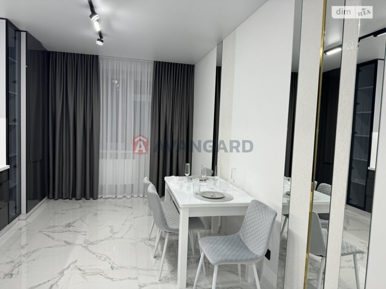 2 кім. квартира, 67/32/17 кв. м., 7/10 поверх фото 6 2 кім. квартира, 67/32/17 кв. м., 7/10 поверх фото 6