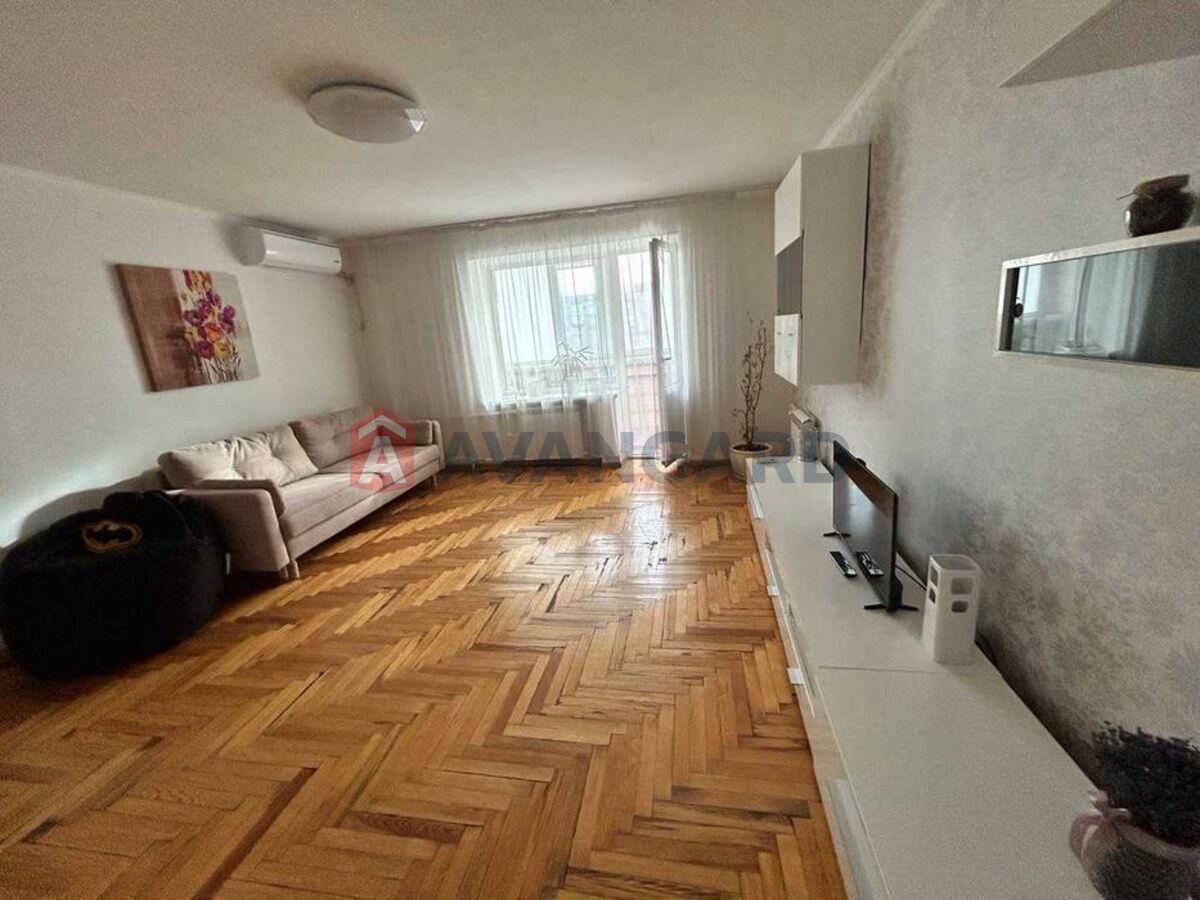 3 кім. квартира, 71/-/9 кв. м., 5/5 поверх фото 6 3 кім. квартира, 71/-/9 кв. м., 5/5 поверх фото 6