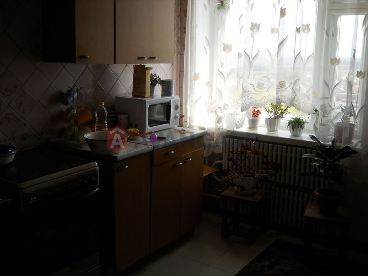 4 кім. квартира, 98/69/11 кв. м., 12/14 поверх фото 3 4 кім. квартира, 98/69/11 кв. м., 12/14 поверх фото 3