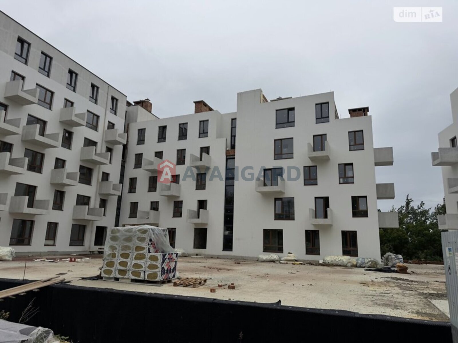 2 комн. квартира, 82/-/- кв. м., 3/3 этаж фото 1 2 комн. квартира, 82/-/- кв. м., 3/3 этаж фото 1