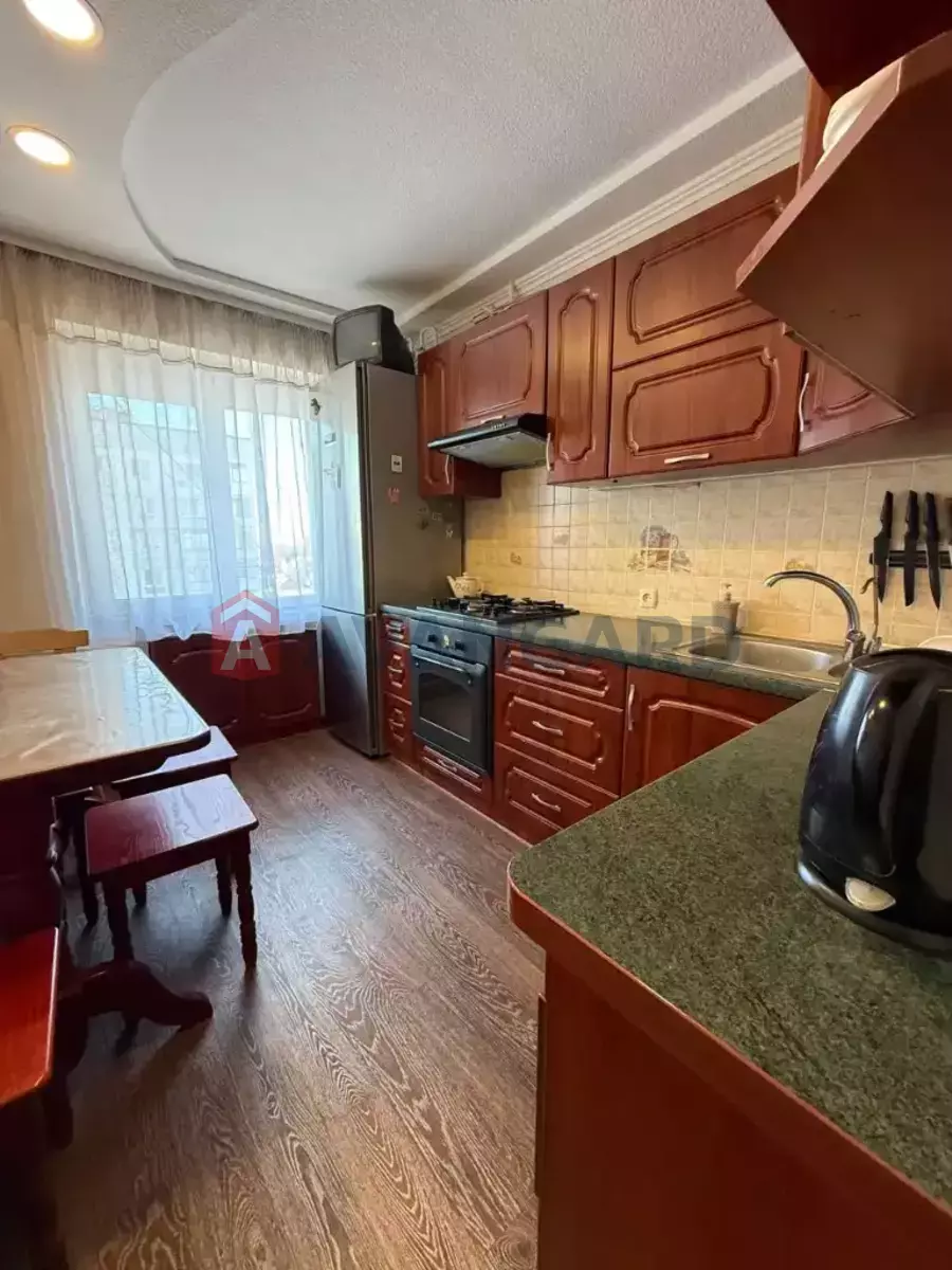 3 кім. квартира, 60/-/8 кв. м., 7/9 поверх фото 6 3 кім. квартира, 60/-/8 кв. м., 7/9 поверх фото 6