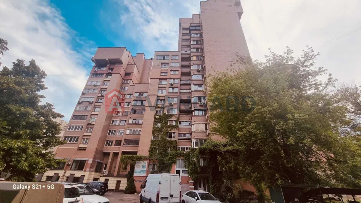 3 кім. квартира, 73/-/10 кв. м., 3/13 поверх фото 1 3 кім. квартира, 73/-/10 кв. м., 3/13 поверх фото 1