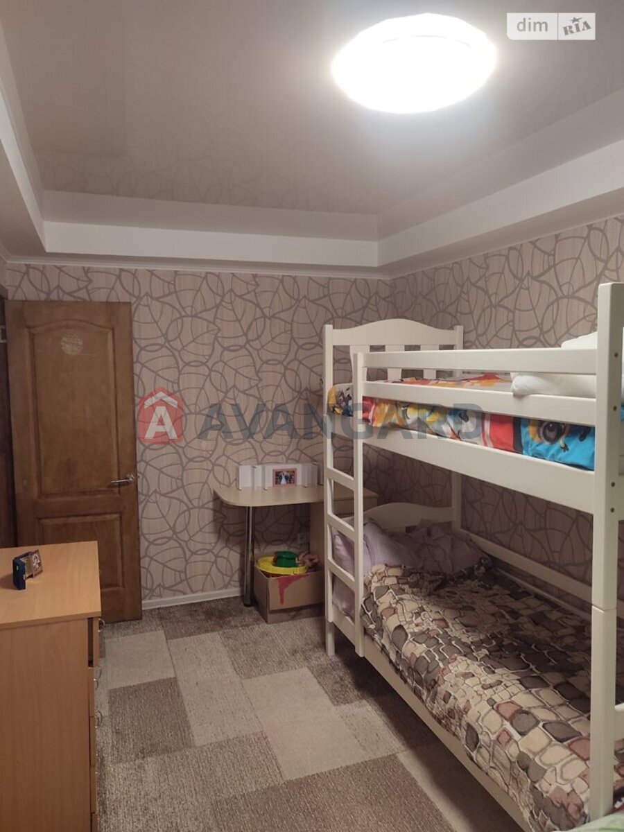 3 комн. квартира, 56/-/6 кв. м., 1/5 этаж фото 9 3 комн. квартира, 56/-/6 кв. м., 1/5 этаж фото 9