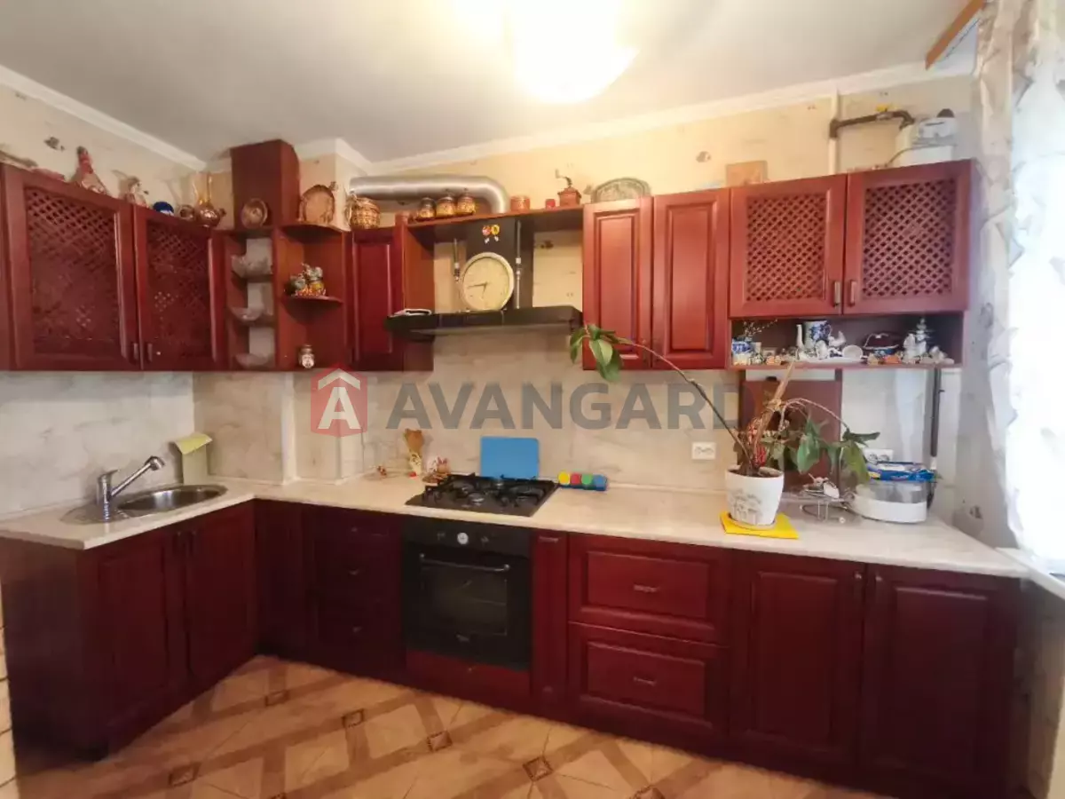 3 кім. квартира, 68/38/7 кв. м., 6/9 поверх фото 8 3 кім. квартира, 68/38/7 кв. м., 6/9 поверх фото 8