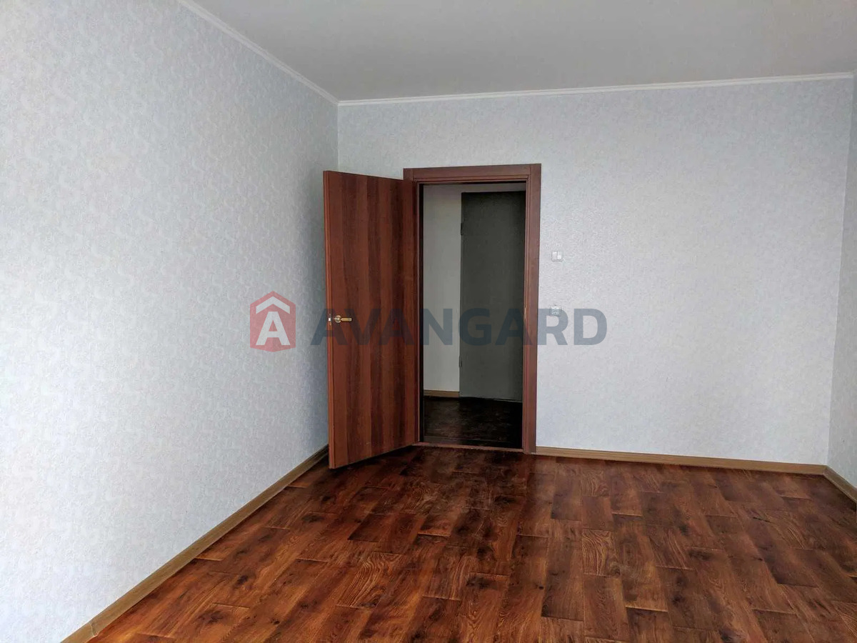 3 кім. квартира, 96/-/13 кв. м., 2/25 поверх фото 4 3 кім. квартира, 96/-/13 кв. м., 2/25 поверх фото 4