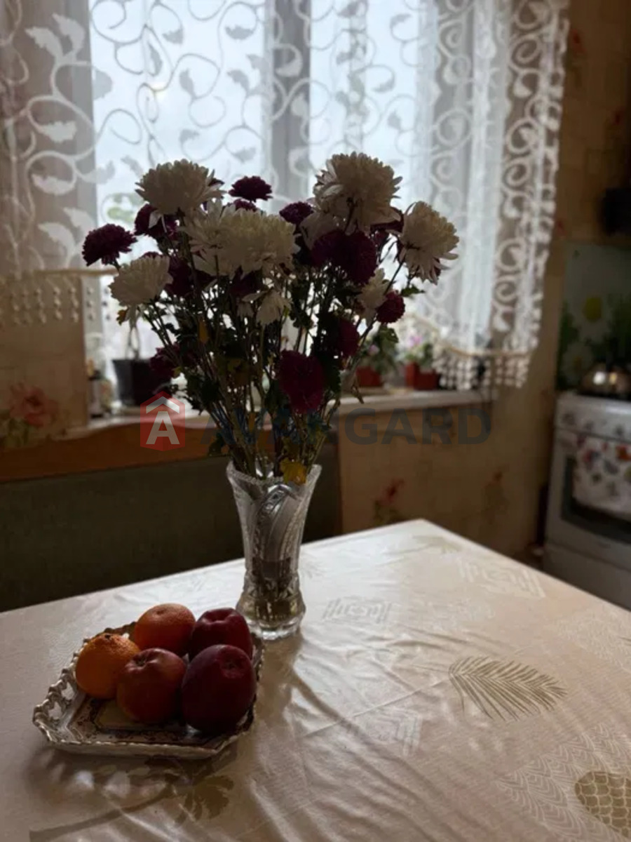 3 кім. квартира, 75/-/8 кв. м., 9/9 поверх фото 11 3 кім. квартира, 75/-/8 кв. м., 9/9 поверх фото 11