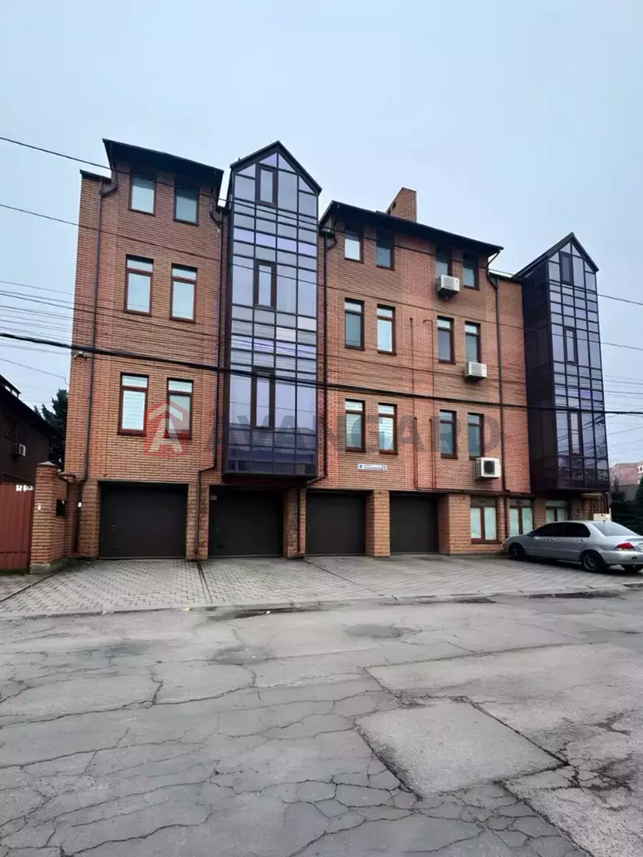 3 кім. квартира, 104/56/15 кв. м., 2/4 поверх фото 11 3 кім. квартира, 104/56/15 кв. м., 2/4 поверх фото 11