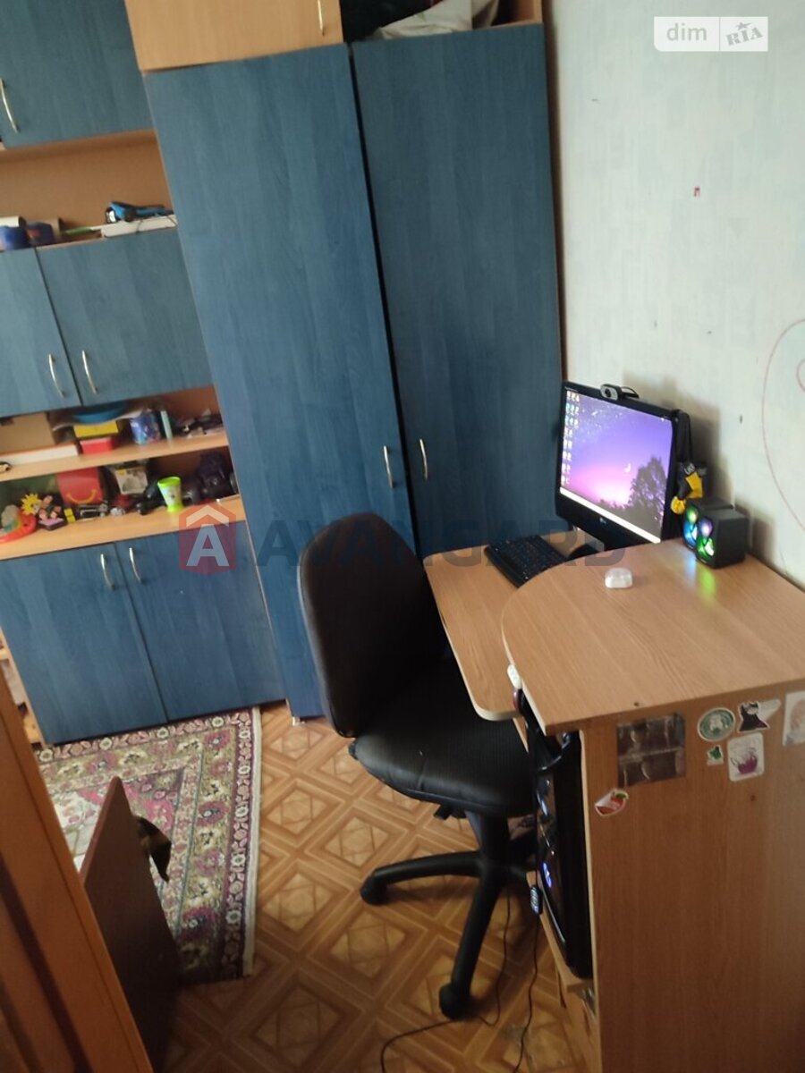 2 кім. квартира, 42/-/6 кв. м., 4/5 поверх фото 4 2 кім. квартира, 42/-/6 кв. м., 4/5 поверх фото 4