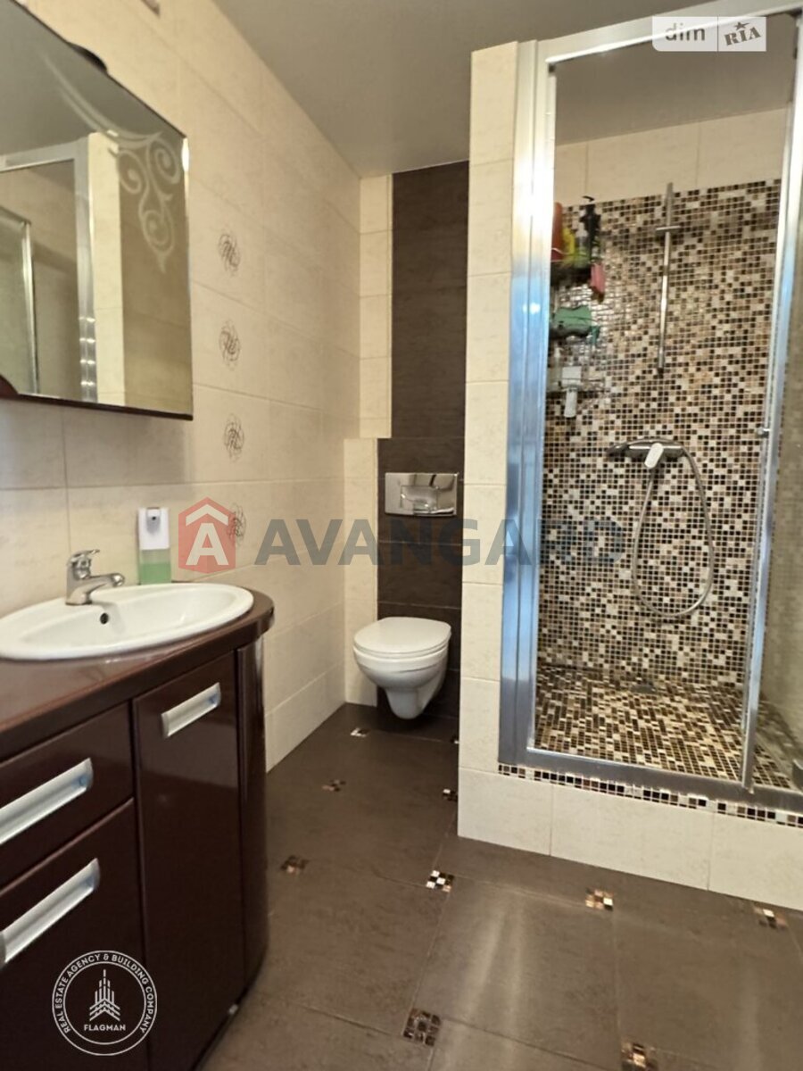 4 кім. квартира, 123/-/- кв. м., 4/5 поверх фото 11 4 кім. квартира, 123/-/- кв. м., 4/5 поверх фото 11