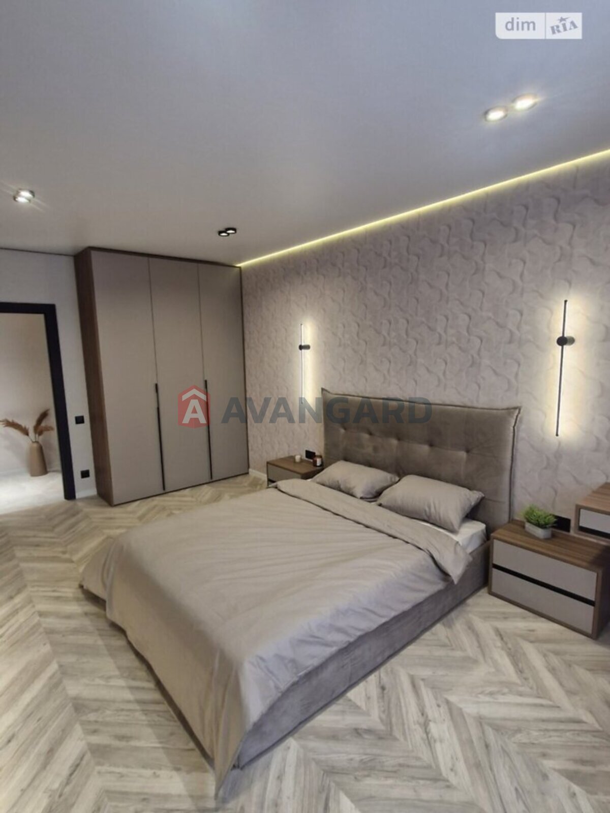 1 кім. квартира, 46/20/17 кв. м., 9/10 поверх фото 2 1 кім. квартира, 46/20/17 кв. м., 9/10 поверх фото 2