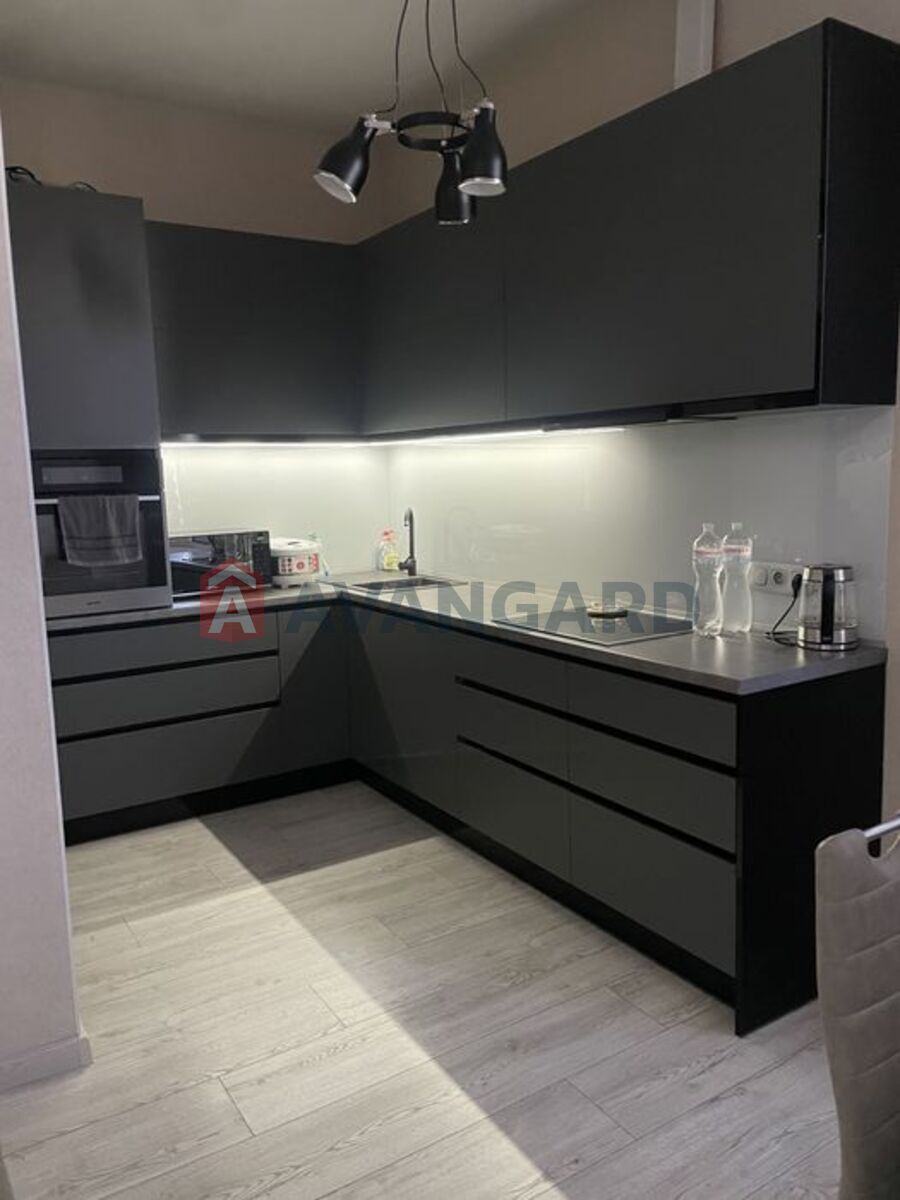 2 кім. квартира, 75/55/20 кв. м., 9/14 поверх фото 5 2 кім. квартира, 75/55/20 кв. м., 9/14 поверх фото 5