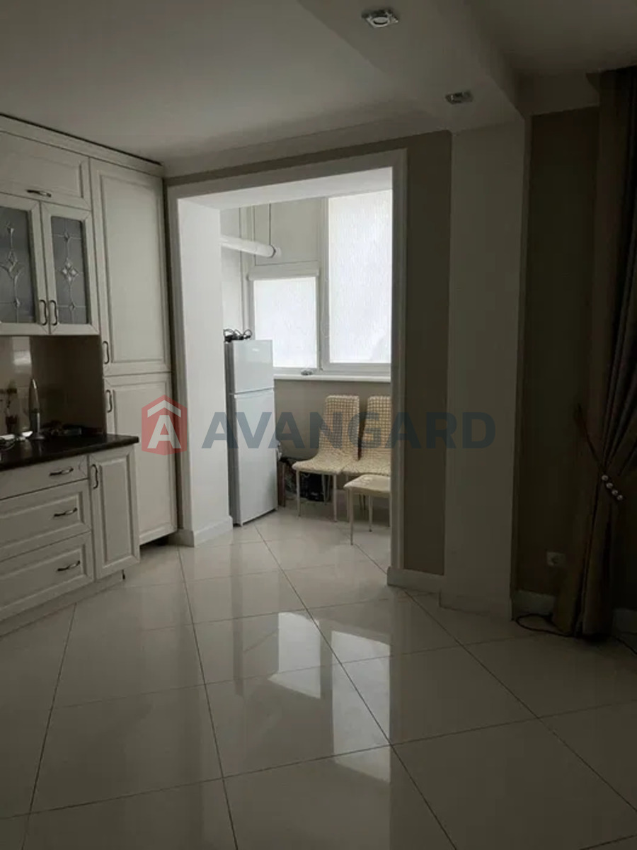 1 комн. квартира, 76/-/34 кв. м., 2/4 этаж фото 5 1 комн. квартира, 76/-/34 кв. м., 2/4 этаж фото 5