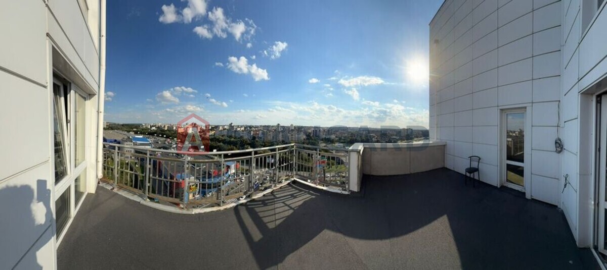 4 кім. квартира, 197/-/16 кв. м., 13/18 поверх фото 8 4 кім. квартира, 197/-/16 кв. м., 13/18 поверх фото 8