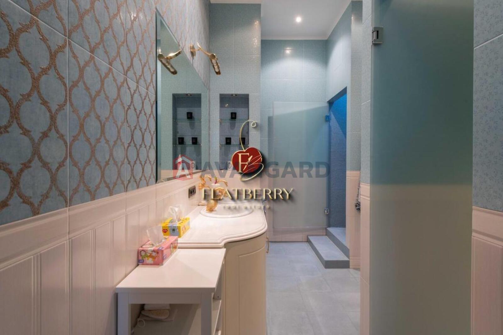 4 комн. квартира, 236/150/15 кв. м., 2/5 этаж фото 18 4 комн. квартира, 236/150/15 кв. м., 2/5 этаж фото 18