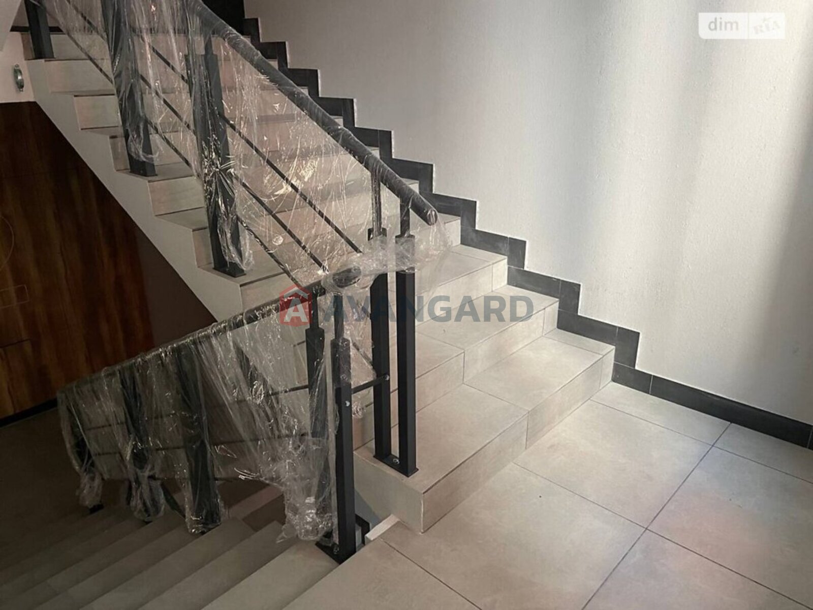 2 кім. квартира, 80/36/26 кв. м., 8/9 поверх фото 22 2 кім. квартира, 80/36/26 кв. м., 8/9 поверх фото 22