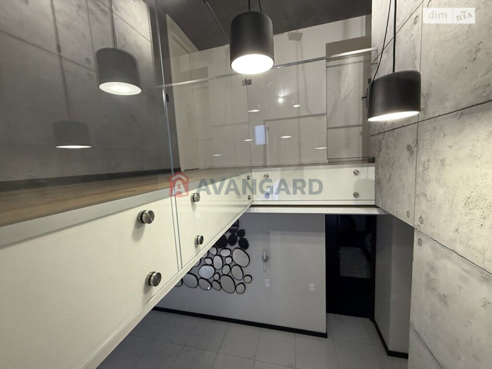 5 кім. квартира, 200/130/40 кв. м., 9/9 поверх фото 18 5 кім. квартира, 200/130/40 кв. м., 9/9 поверх фото 18