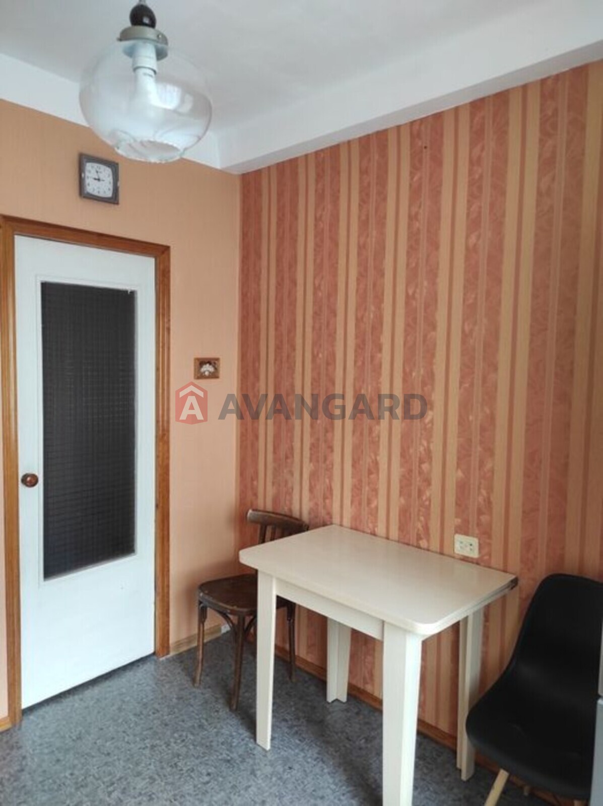 3 кім. квартира, 69/-/8 кв. м., 9/9 поверх фото 2 3 кім. квартира, 69/-/8 кв. м., 9/9 поверх фото 2